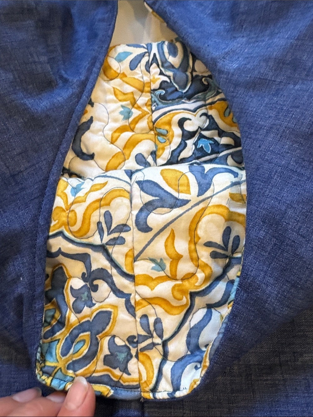 Upcycled Quilted Blue Tote Bag – Spacious Everyday Shoulder Bag - Picture 4 of 4